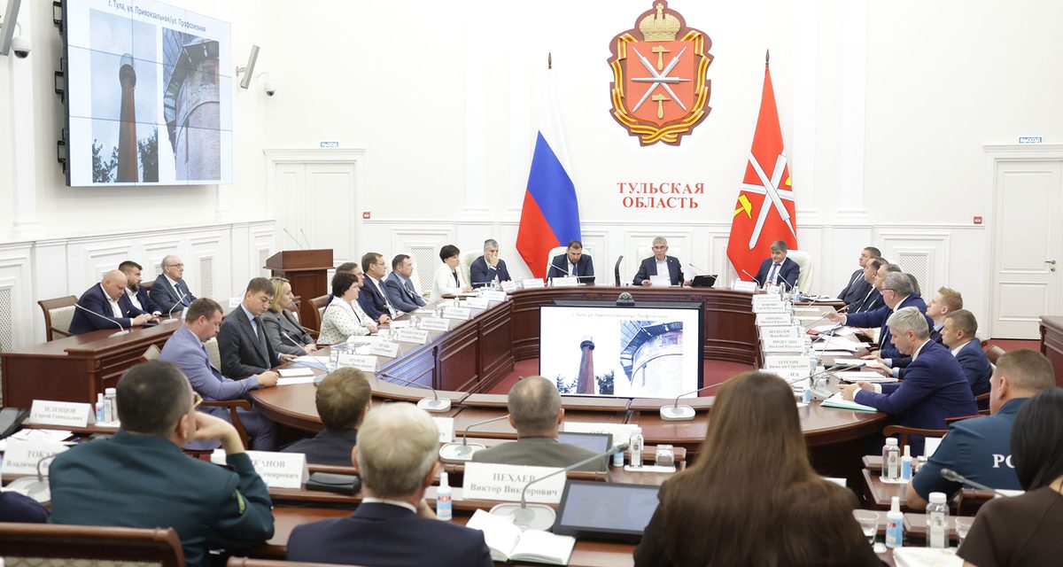 В Узловой заизолируют теплотрассу, а в Туле починят водопроводную башню после жалоб жителей
